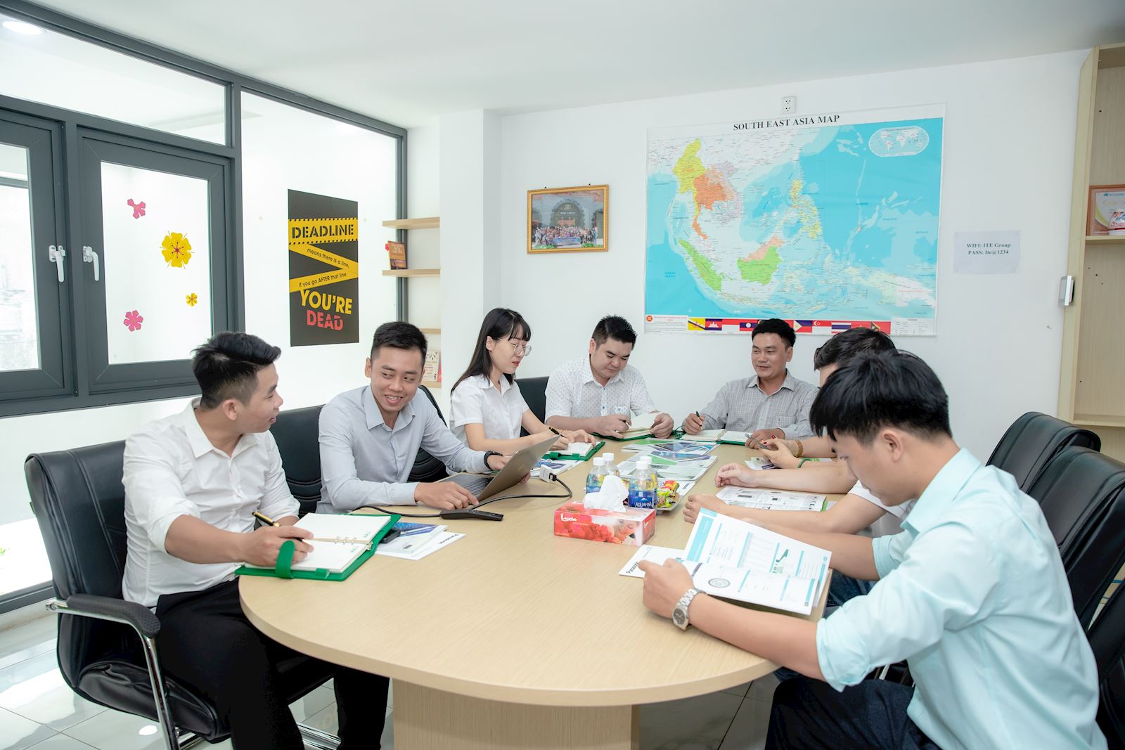 van-phong-ites